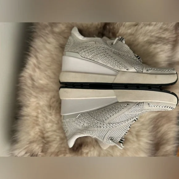 Wishbone Stella sneaker - Picture 11 of 16